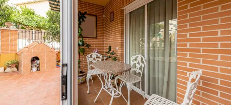 Adding Porch Enclosures To Your Home in Tarpon Springs, FL