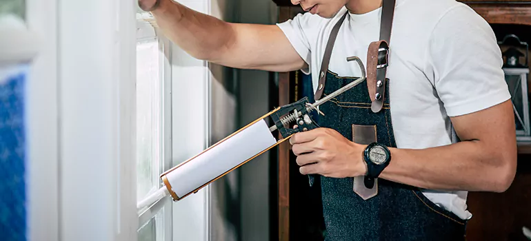 Window Caulking Contractor in Tarpon Springs, FL