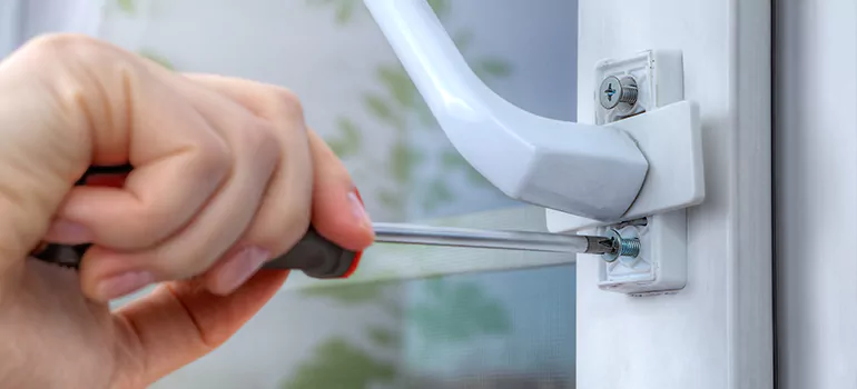 Window Crack Repair in Tarpon Springs, FL