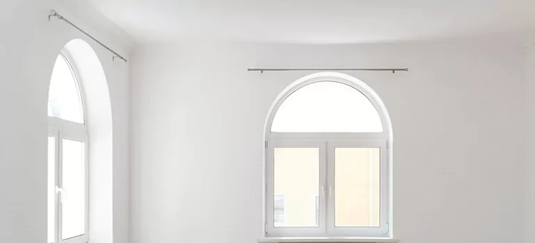 Small Hopper Window in Tarpon Springs, FL